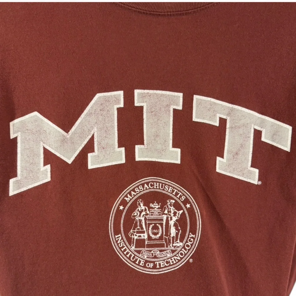 VTG Y2K Men’s Burgundy Champion MIT Graphic T-Shirt Size XL - Picture 2 of 9